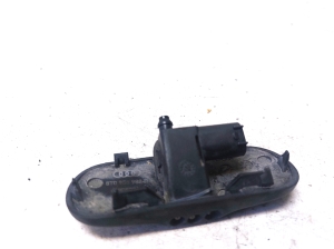 AUDI A4 B8 (2007–2016) Windshield washer nozzle 8T0955988B - 3