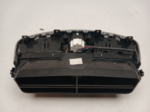 Mercedes Benz S-Class 221 (2005–2013) Salongi kell A2218270470 - 4