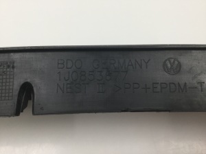 Volkswagen Golf IV (1997–2003) Front bumper lower grille 1J0853677 - 2