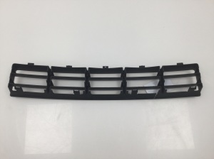 Volkswagen Golf IV (1997–2003) Front bumper lower grille 1J0853677 - 3