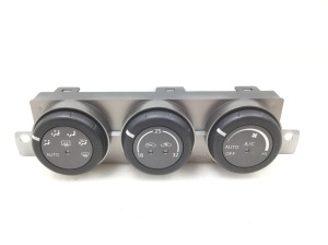 Heater control panel - 27500EQ310