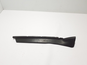   Rear quarter window outer molding  - L8B228117A 