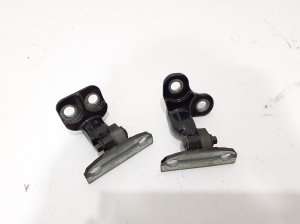 Land Rover Defender II (2019–2026) Rear side door upper hinge L8B222801AC - 3