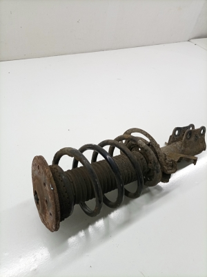 Ford Mondeo V (2014–2018) Front shock absorber and its components 1925084 - 2