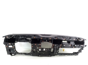   Dashboard  - LJ8BA044L00AB 
