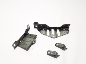   Front fender bracket  - 641344677R 