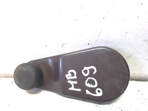 Fensterkurbel Tür vorne - B495