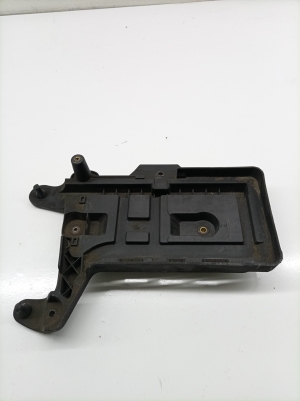 Battery holder - 7N0915333
