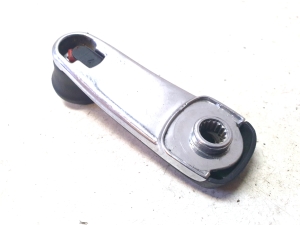 Mercedes Benz E-Class W124 (1985–1995) Front door window crank handle 2017680136 - 3