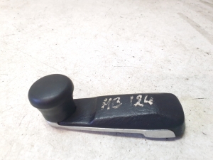 Front door window crank handle - 2017680136