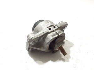 Land Rover Defender II (2019–2026) Engine mount CPLA6A003BH - 3