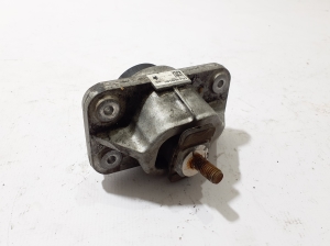   Engine mount  - CPLA6A003BH 