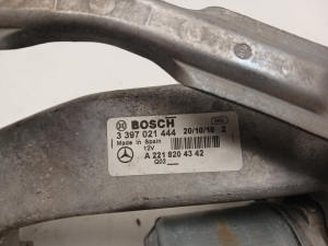 Mercedes Benz S-Class 221 (2005–2013) Windshield wiper motor A2218204342 - 2
