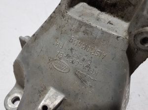 Land Rover Defender II (2019–2026) Engine bracket KPLA6037BA - 4