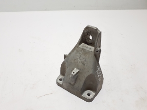 Motorhalter - KPLA6037BA