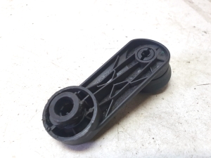 Opel Astra G (1998–2004) Rear side door window crank handle 24451526 - 2