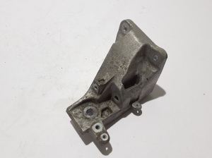 Land Rover Defender II (2019–2026) Motorhalter KPLA6061BA - 4