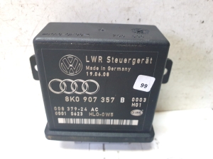 AUDI A4 B8 (2007–2016) Lichtsteuermodul 8K0907357B - 3