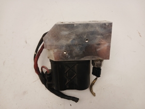 Mercedes Benz S-Class 221 (2005–2013) Õhkvedrustuse klapp A2213200358 - 2