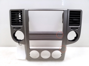 Dashboard air vent grilles