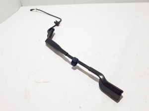 Land Rover Defender II (2019–2026) Windshield wiper arm L8B217527BD - 2