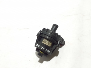 Land Rover Defender II (2019–2026) Auxiliary water pump EPLA8501EA - 2