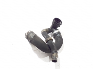   Radiator hose  - KPLA8260AC 