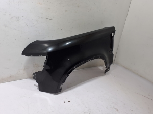 Land Rover Defender II (2019–2026) Front fender L8B216006AA - 4