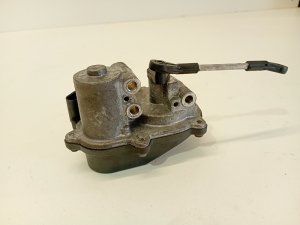 AUDI A4 B8 (2007–2016) Sisselaskekollektori klappide mootor 05912908 - 3