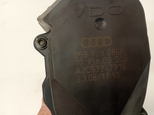 AUDI A4 B8 (2007–2016) Sisselaskekollektori klappide mootor 059129086k - 3