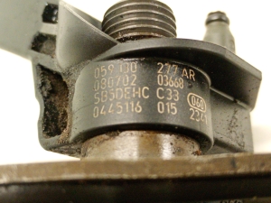 AUDI A4 B8 (2007–2016) Kütusepihusti 059130277ar - 4