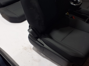 VOLVO EX30 I (2023–2026) Salons un tā detaļas - 3