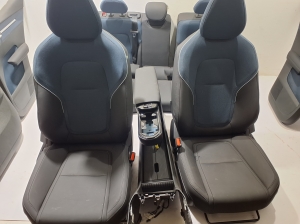 VOLVO EX30 I (2023–2026) Salons un tā detaļas - 4