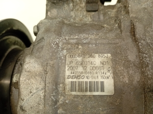 AUDI A4 B8 (2007–2016) Konditsioneeri kompressor 8k0260805j - 3