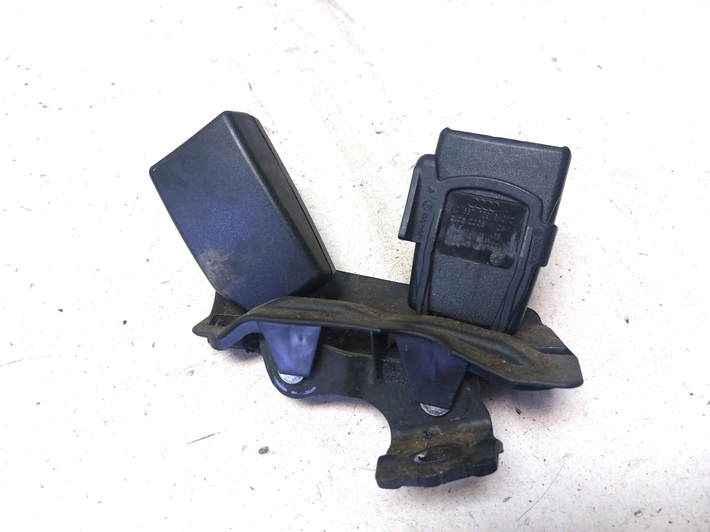 AUDI A4 B8 (2007–2016) Sicherheitsgurtschloss hinten 8K0857739B AUDI A4 B8 (2007–2016) Sicherheitsgurtschloss hinten 8K0857739B