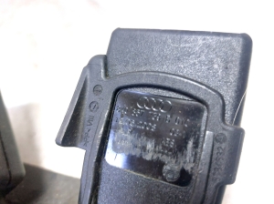 AUDI A4 B8 (2007–2016) Sicherheitsgurtschloss hinten 8K0857739B - 2