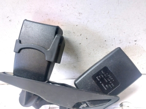 AUDI A4 B8 (2007–2016) Sicherheitsgurtschloss hinten 8K0857739B - 3