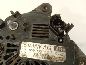 AUDI A4 B8 (2007–2016) Alternator 059903016j - 3