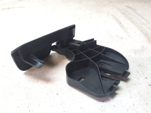 Griff Motorhaubenentriegelung im Innenraum - 8T1823633A