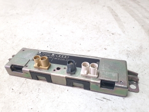 AUDI A4 B8 (2007–2016) Antenna amplifier 8K9035225K - 2