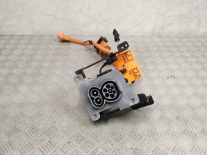 Akumulatora uzlādes ligzda - 91684Q4013