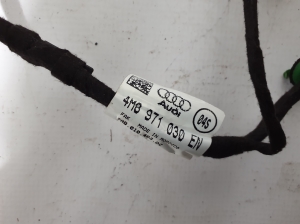 AUDI Q8 (2018–2026) Vadu instalācija 4M8971030EN - 3