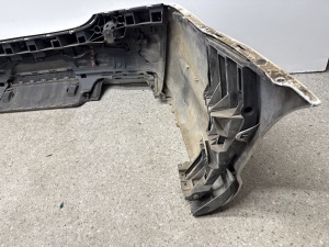 Mercedes Benz S-Class 221 (2005–2013) Tagumine kaitseraud A2218804940 - 9