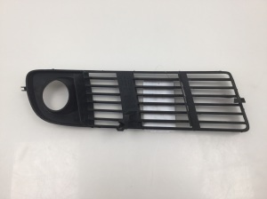 AUDI A6 C5 (1997–2005) Unteres Stoßstangengitter vorne 4B0807681G - 3