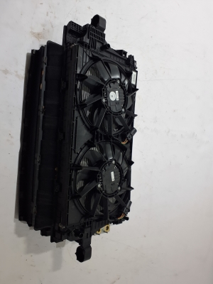 Polestar 2 II (2021–2026) Radiatoru komplekts un tā detaļas - 2