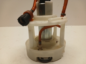 Mercedes Benz S-Class 221 (2005–2013) Kütusepump paagis A2214706494 - 4