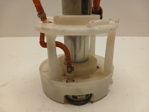 Mercedes Benz S-Class 221 (2005–2013) Kütusepump paagis A2214706494 - 5