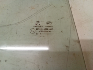 Fenster Scheibe Tür vorne - 43R000090