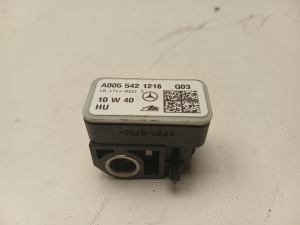 Mercedes Benz S-Class 221 (2005–2013) Airbagsensor A0055421218 - 3