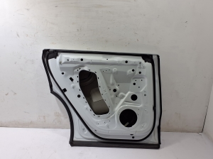 AUDI Q8 (2018–2026) Rear side doors 4M8833051C - 3